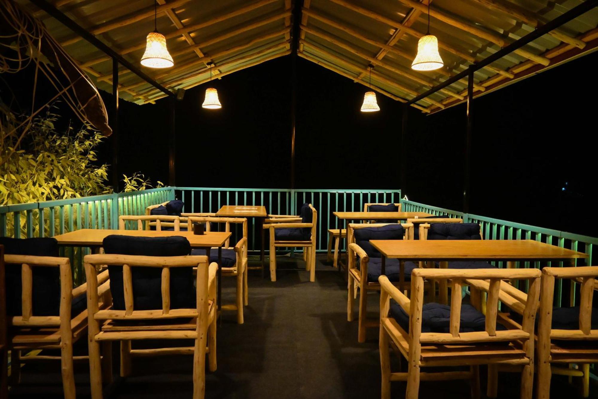 Hostel 360 Degree, Jibhi 外观 照片
