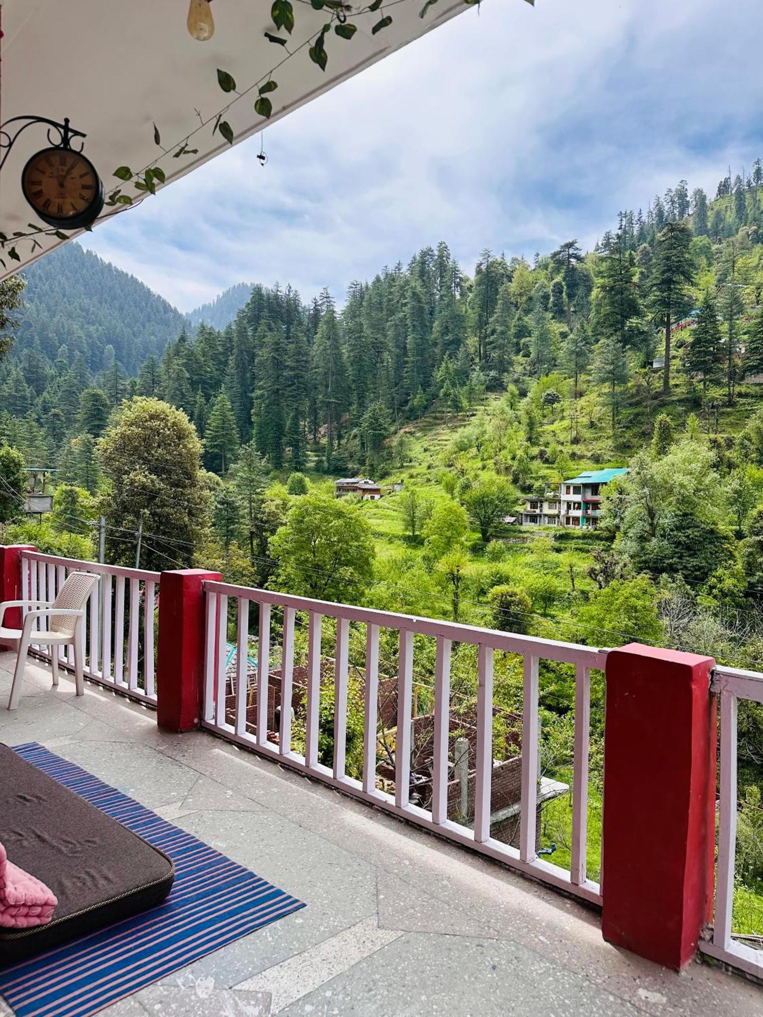 Hostel 360 Degree, Jibhi 外观 照片
